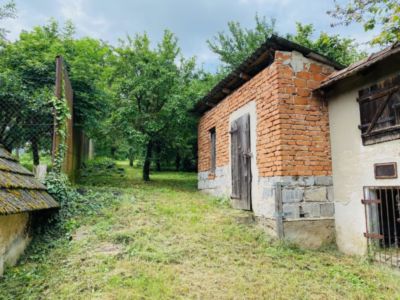 Chalupa - rodinný dom so záhradou, Chtelnica - 4